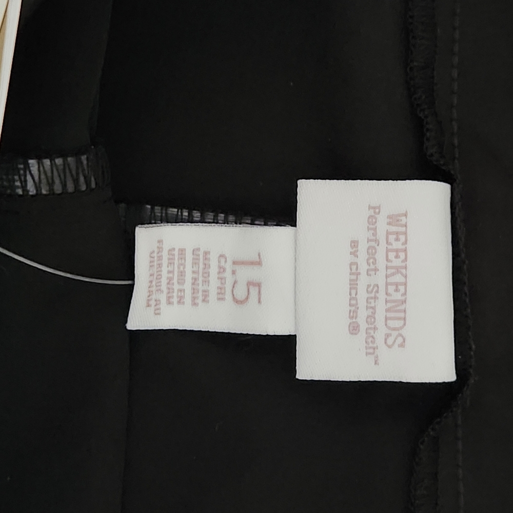 CHICO'S CROP PANTS NWT - Picture 5 of 6